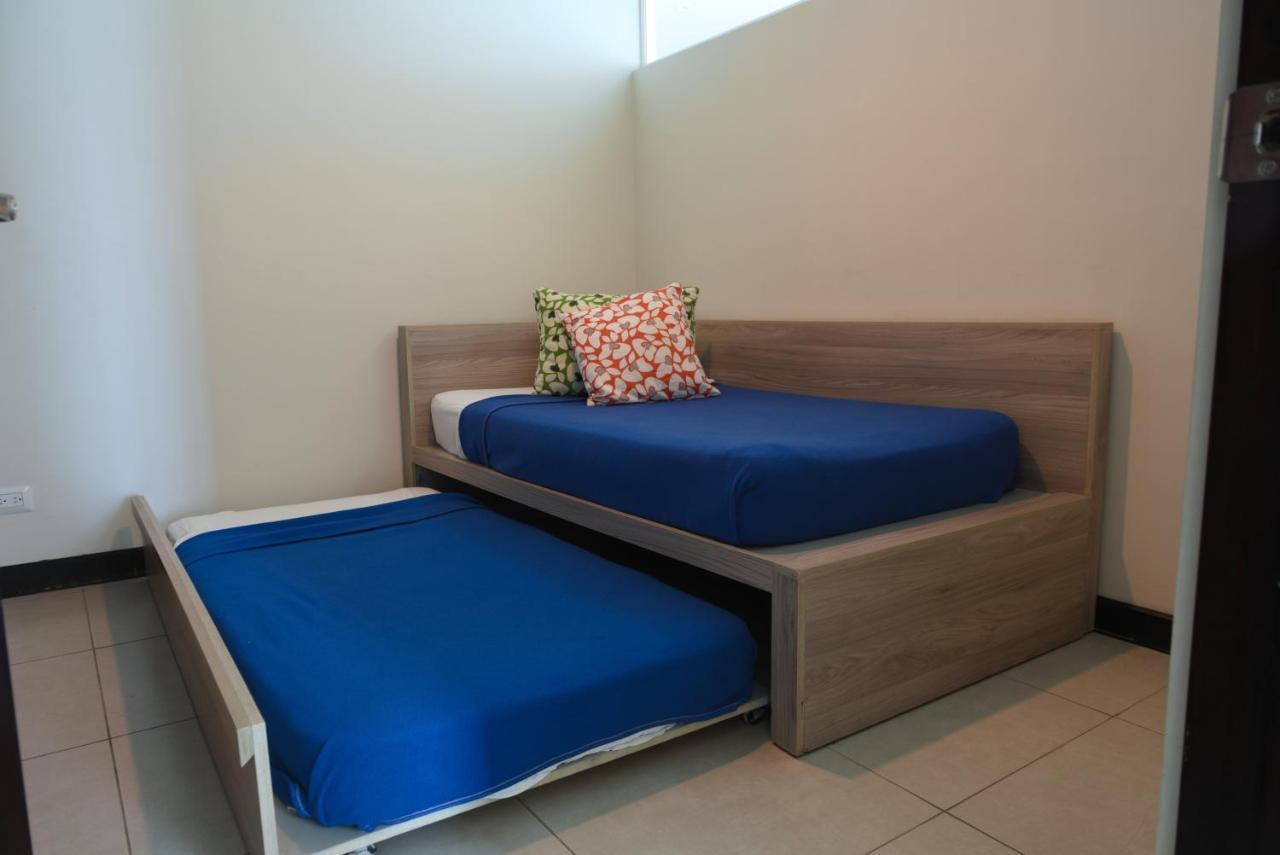 Puerto Azul Hotel بونتاريناس المظهر الخارجي الصورة