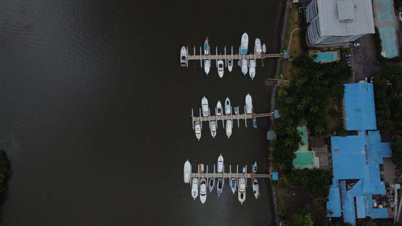 Puerto Azul Hotel بونتاريناس المظهر الخارجي الصورة
