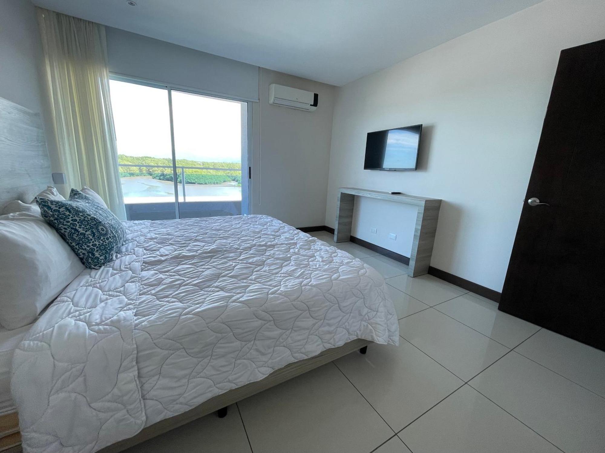 Puerto Azul Hotel بونتاريناس المظهر الخارجي الصورة